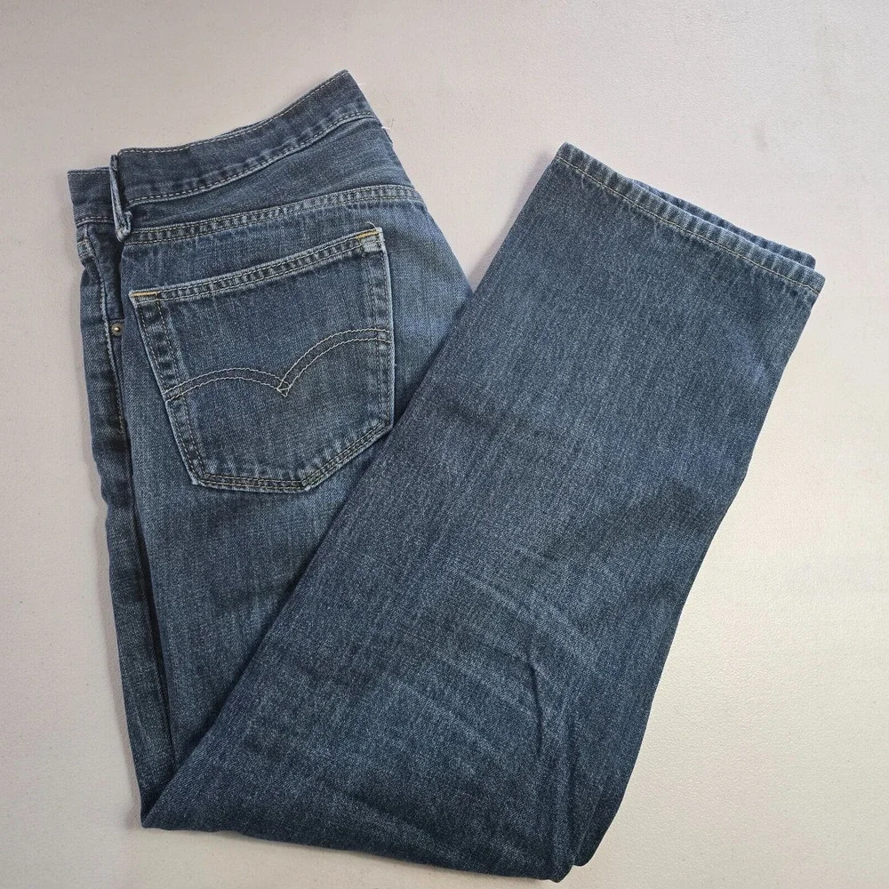 Levis pre owned